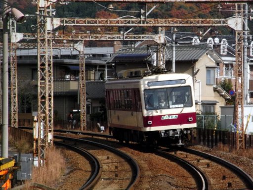 列車(元田中駅)