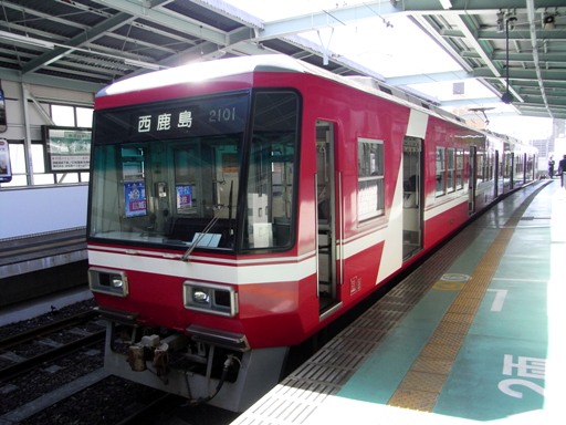 2000系2101(新浜松駅)