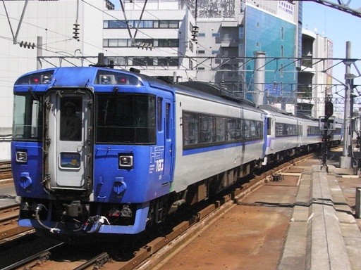 特急サロベツ/キハ183(札幌駅)