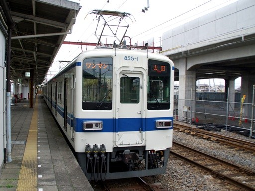 855(伊勢崎駅)