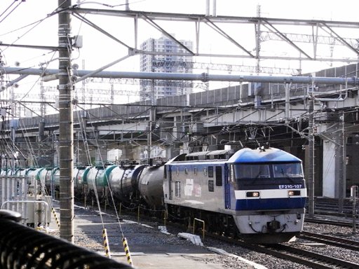 機関車 EF210-107 (大宮駅 2008-1-26)