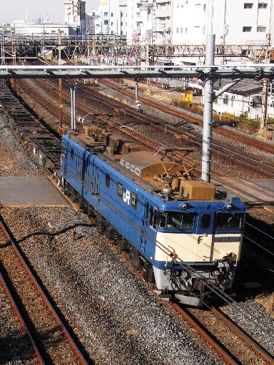 機関車 EF64-1019 (蕨駅-西川口駅 2009-12-22)