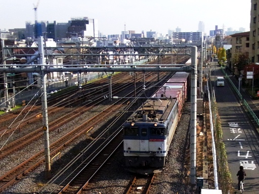 機関車 EF65-1063 (蕨駅-西川口駅 2010-12-1)
