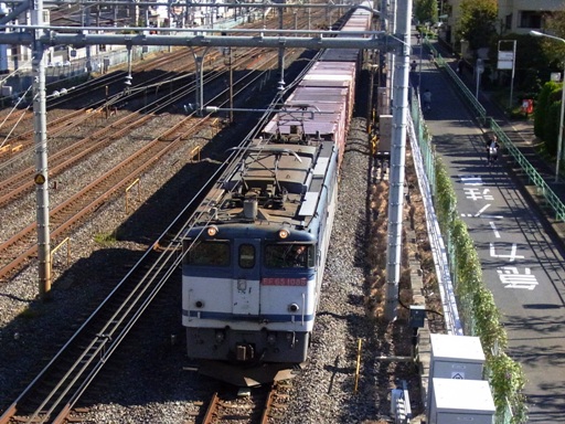 機関車 EF65-1088 (蕨駅-西川口駅 2010-11-10)