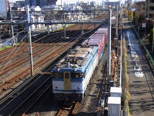 機関車 EF65-1127 (蕨駅-西川口駅 2010-12-2)