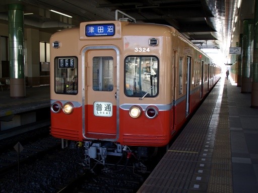 3324(学園前駅)