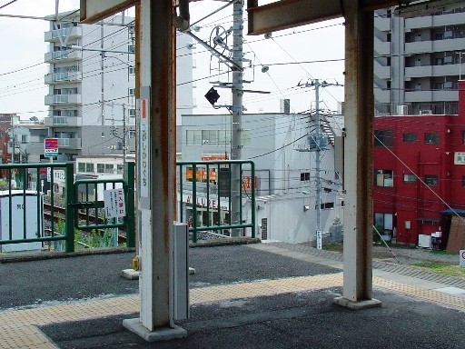 東川口駅ホーム
