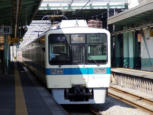 8566(鶴間駅)