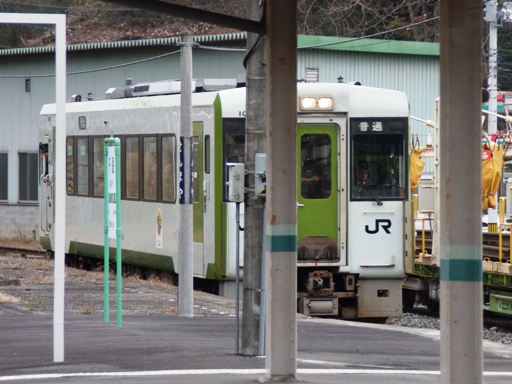 キハ100(千厩駅)