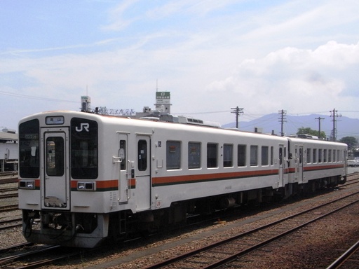 キハ11-112(伊勢市駅)