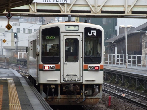 キハ11(伊勢市駅)