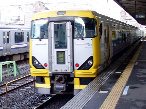 回送列車(錦糸町駅)
