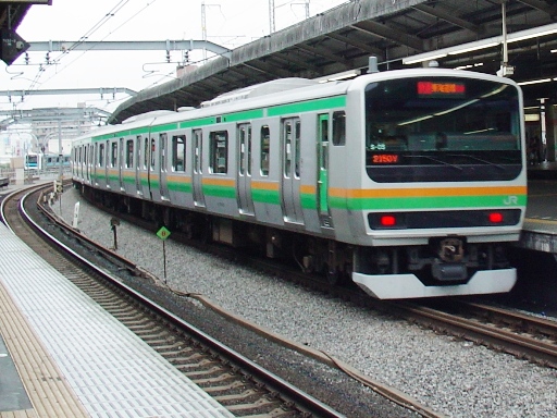 列車(赤羽駅)