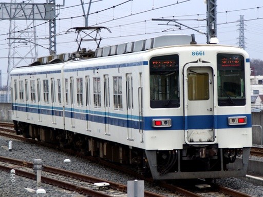8000系8661(太田駅)