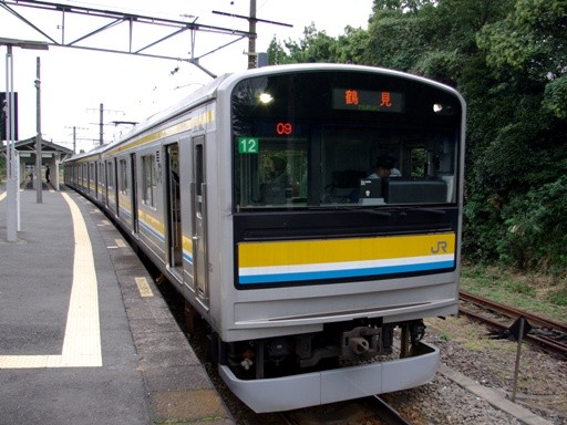 205系1100番台(弁天橋駅)