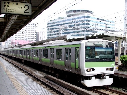 E231系500番台(有楽町駅)