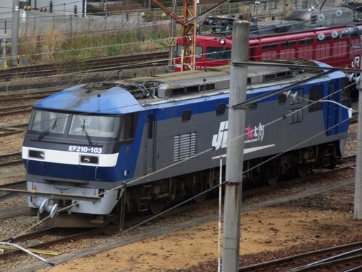 EF210-103(新鶴見機関区)